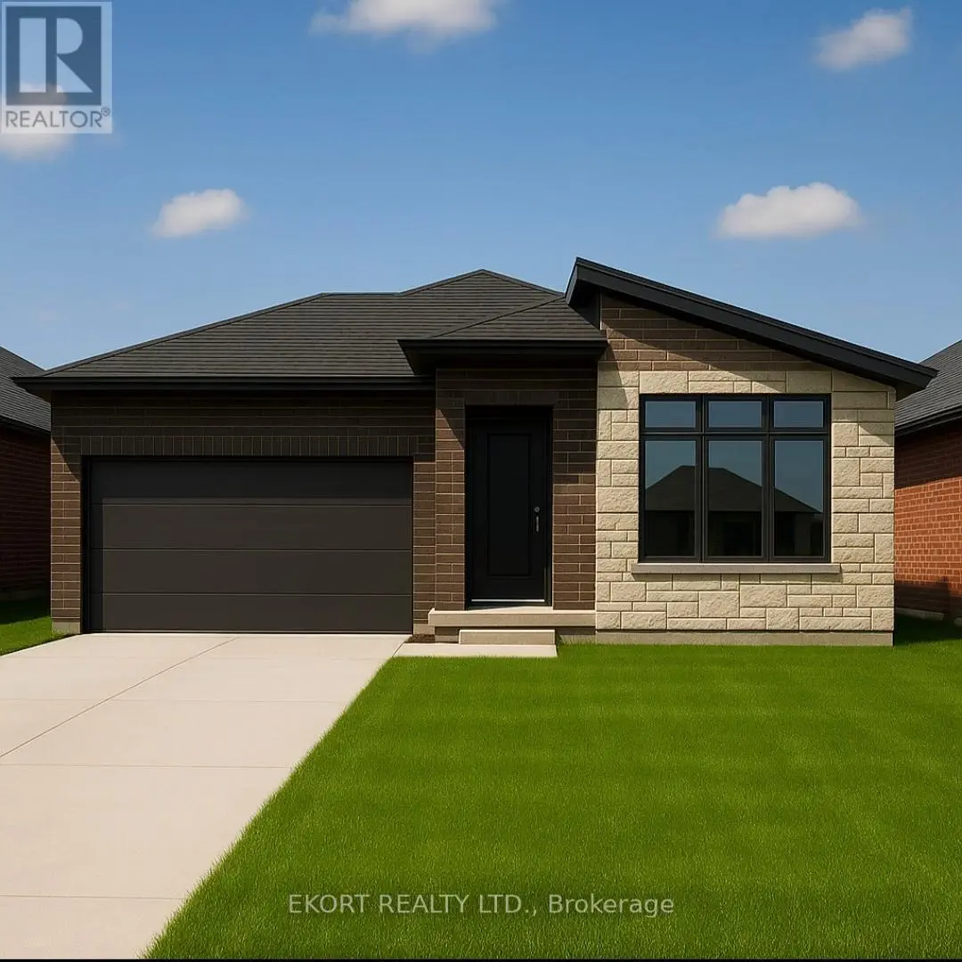23 Exeter Court E, Quinte West, Ontario  K8V 5P4 - Photo 1 - X12196762