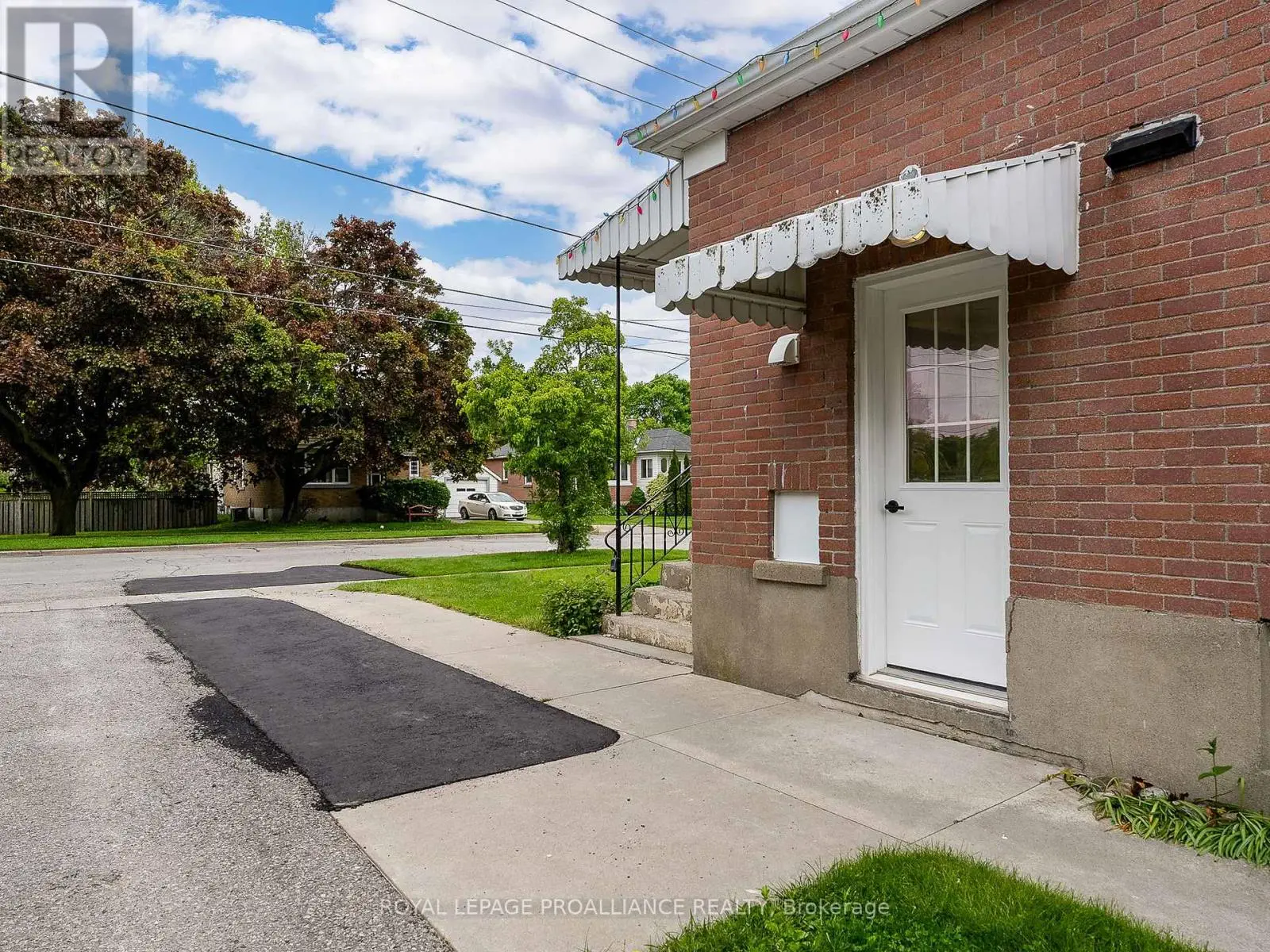 Lower-Level - 160 Munroe Street, Cobourg, Ontario  K9A 1C1 - Photo 2 - X12185184