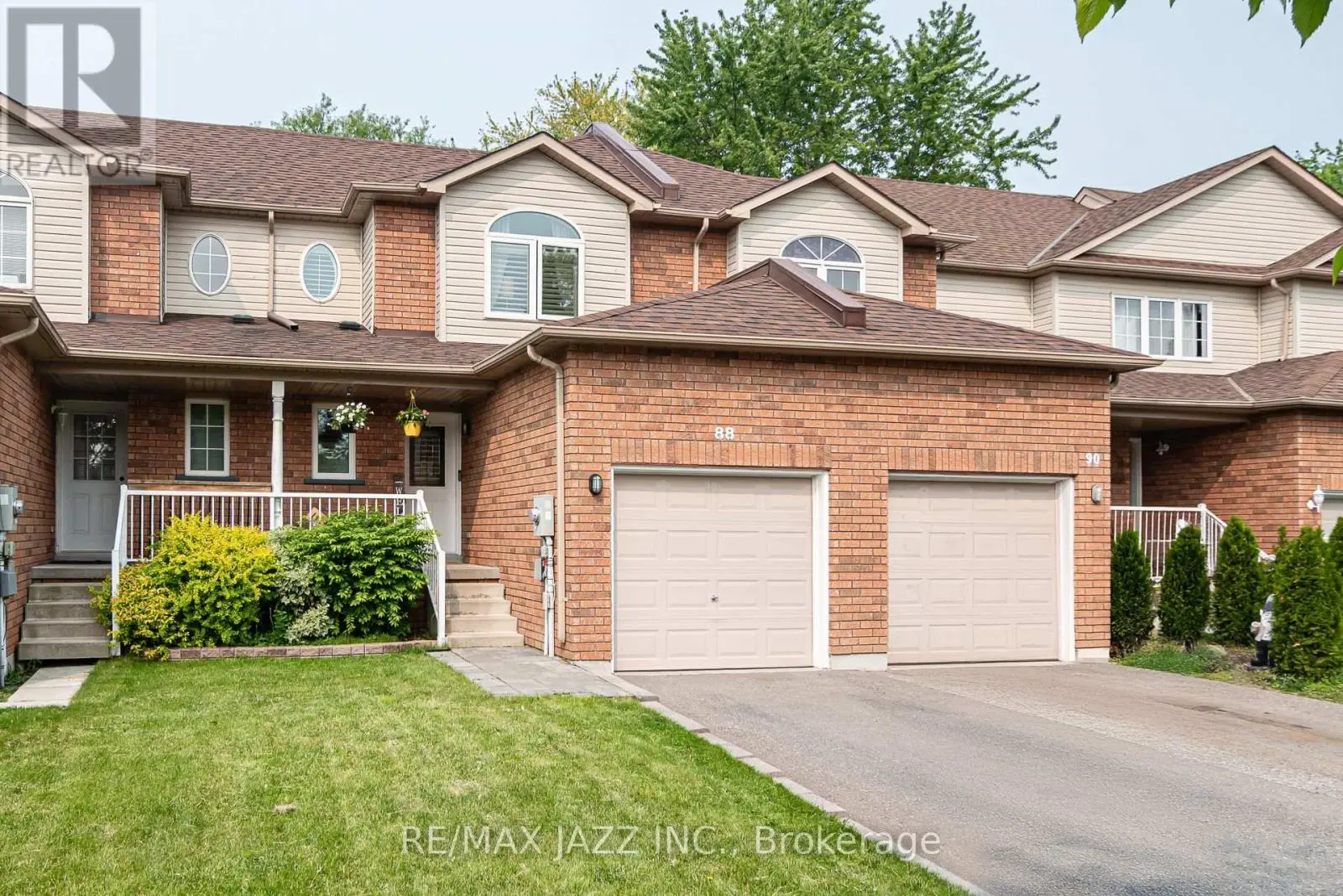 88 Richfield Square, Clarington, Ontario  L1E 3G4 - Photo 1 - E12197088