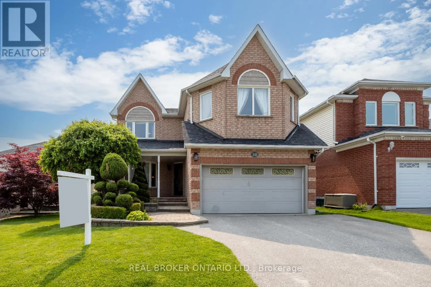 38 Apple Blossom Boulevard, Clarington, Ontario  L1C 4L9 - Photo 1 - E12197663