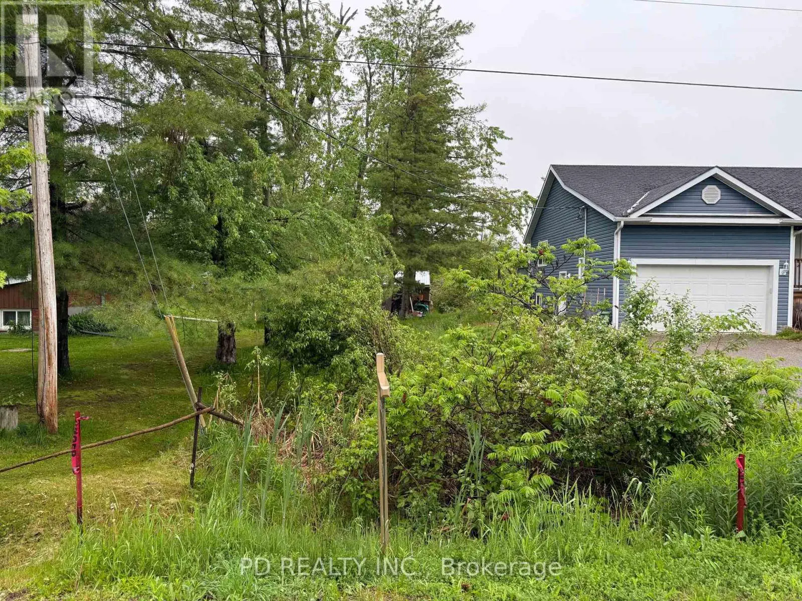 22 Helen Drive, Kawartha Lakes, Ontario  K0L 2W0 - Photo 3 - X12197614