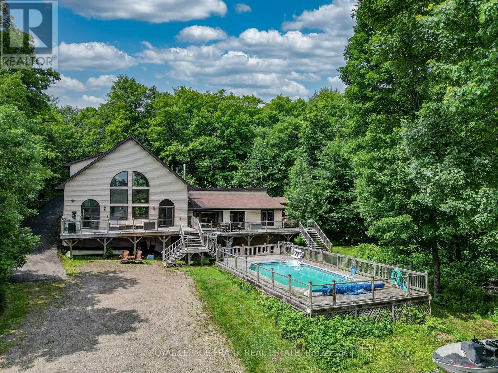 1013 MERRICK DRIVE, Bracebridge, Ontario