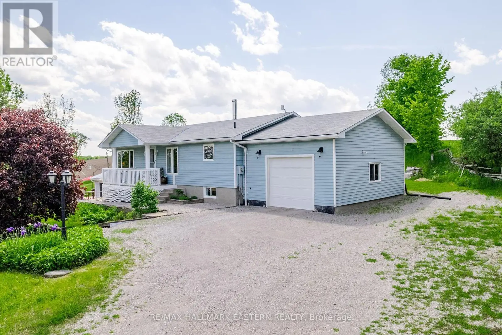 597 Killarney Bay Road, Kawartha Lakes, Ontario  K0M 1G0 - Photo 1 - X12197808