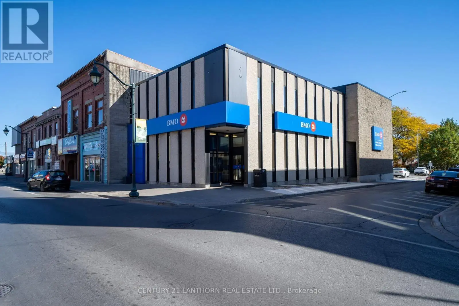 55 Dundas Street W, Quinte West, Ontario  K8V 3N9 - Photo 2 - X12198011