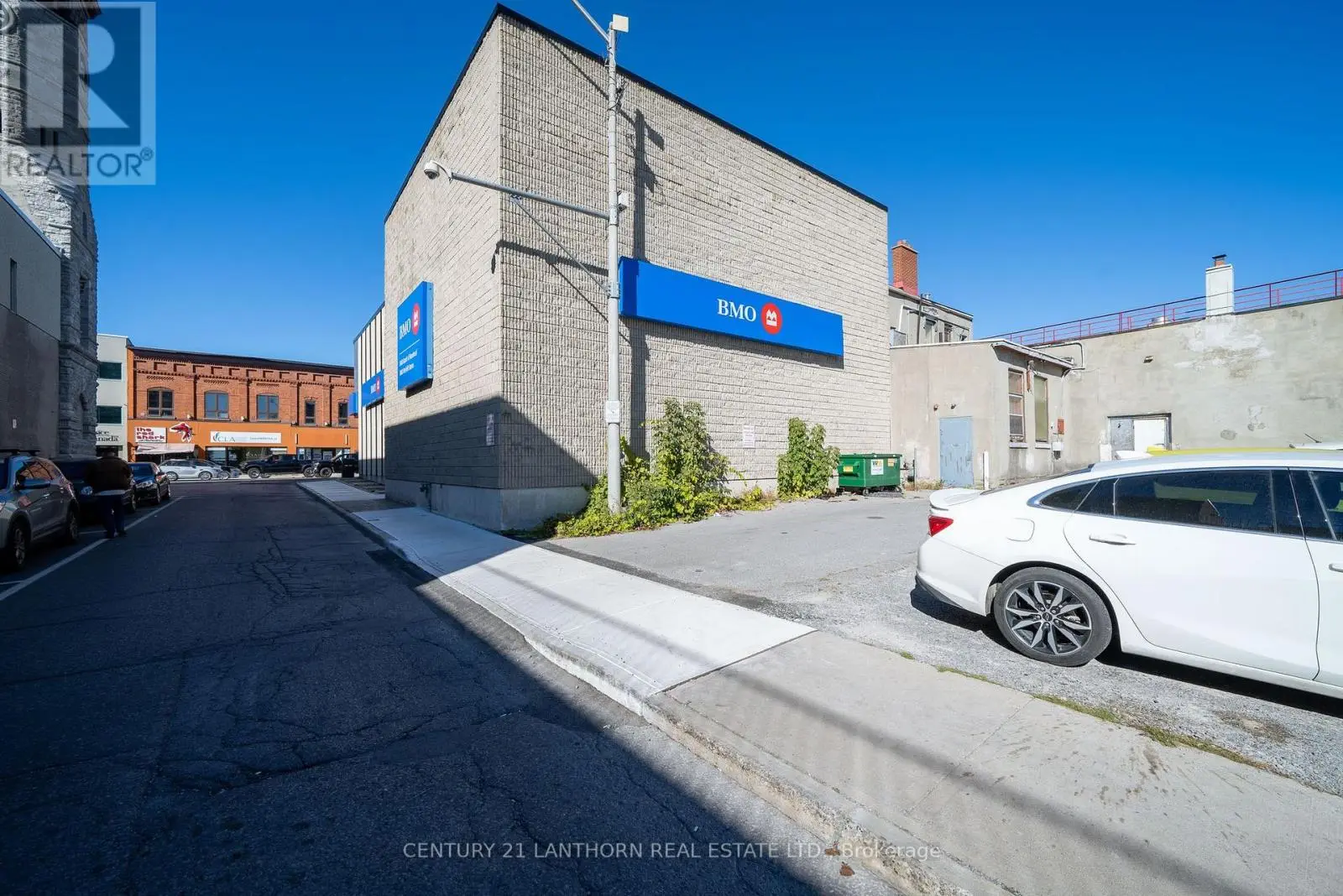 55 Dundas Street W, Quinte West, Ontario  K8V 3N9 - Photo 3 - X12198011
