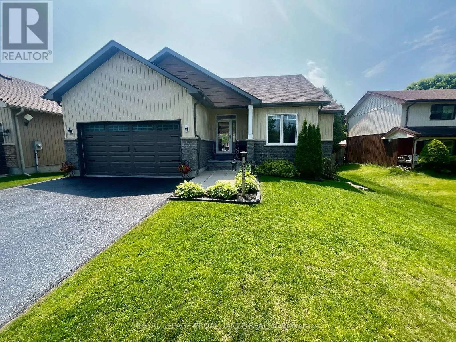 305 Raglan Street, Brighton, Ontario  K0K 1H0 - Photo 1 - X12198406