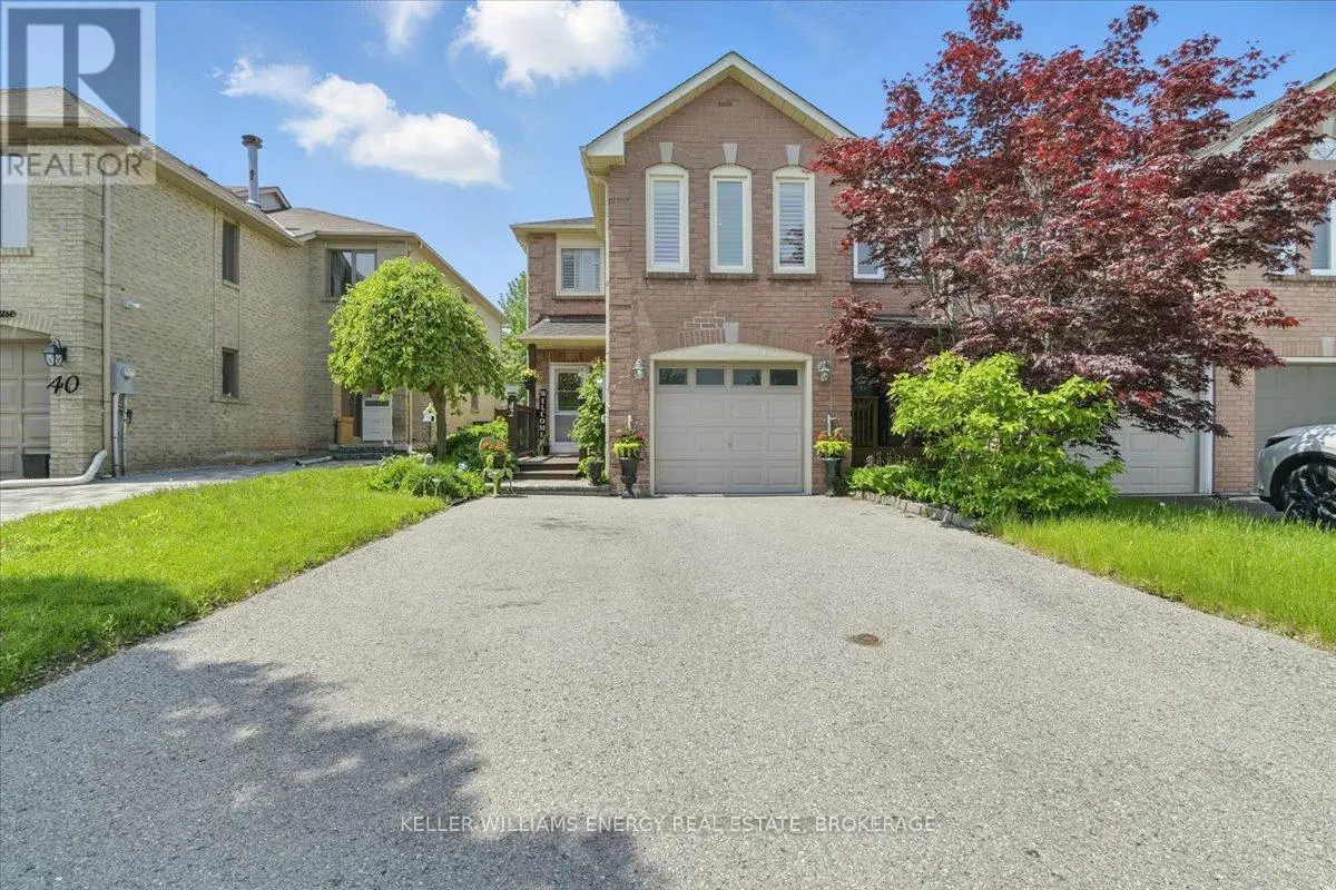 42 Pinebrook Crescent, Whitby, Ontario  L1R 2J7 - Photo 2 - E12198572
