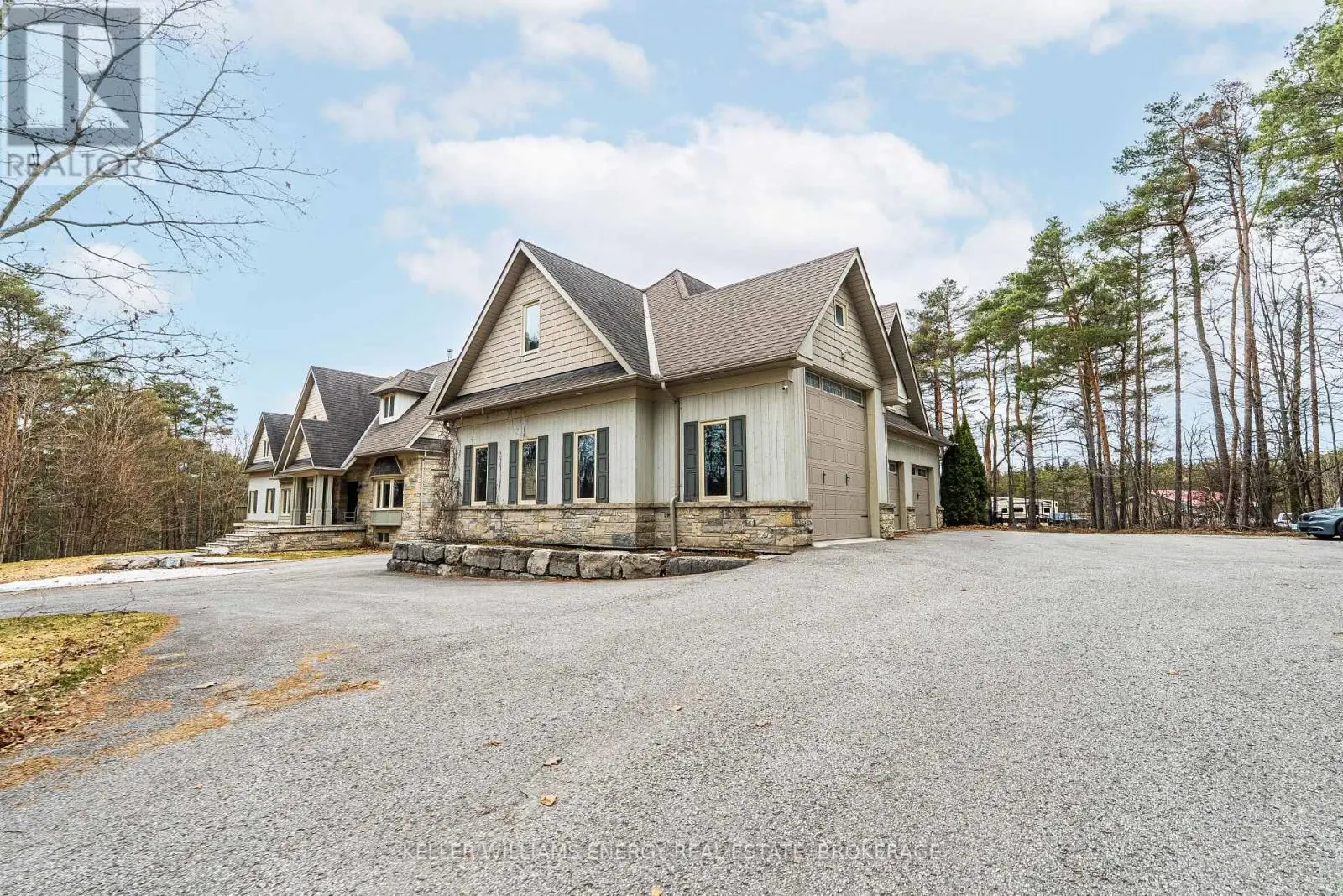 16262 Mccowan Road, Whitchurch-Stouffville, Ontario  L4A 2T2 - Photo 2 - N12199590