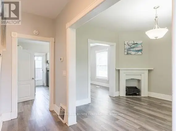 730 Park Street S, Peterborough South, Ontario  K9J 3T4 - Photo 3 - X12198535