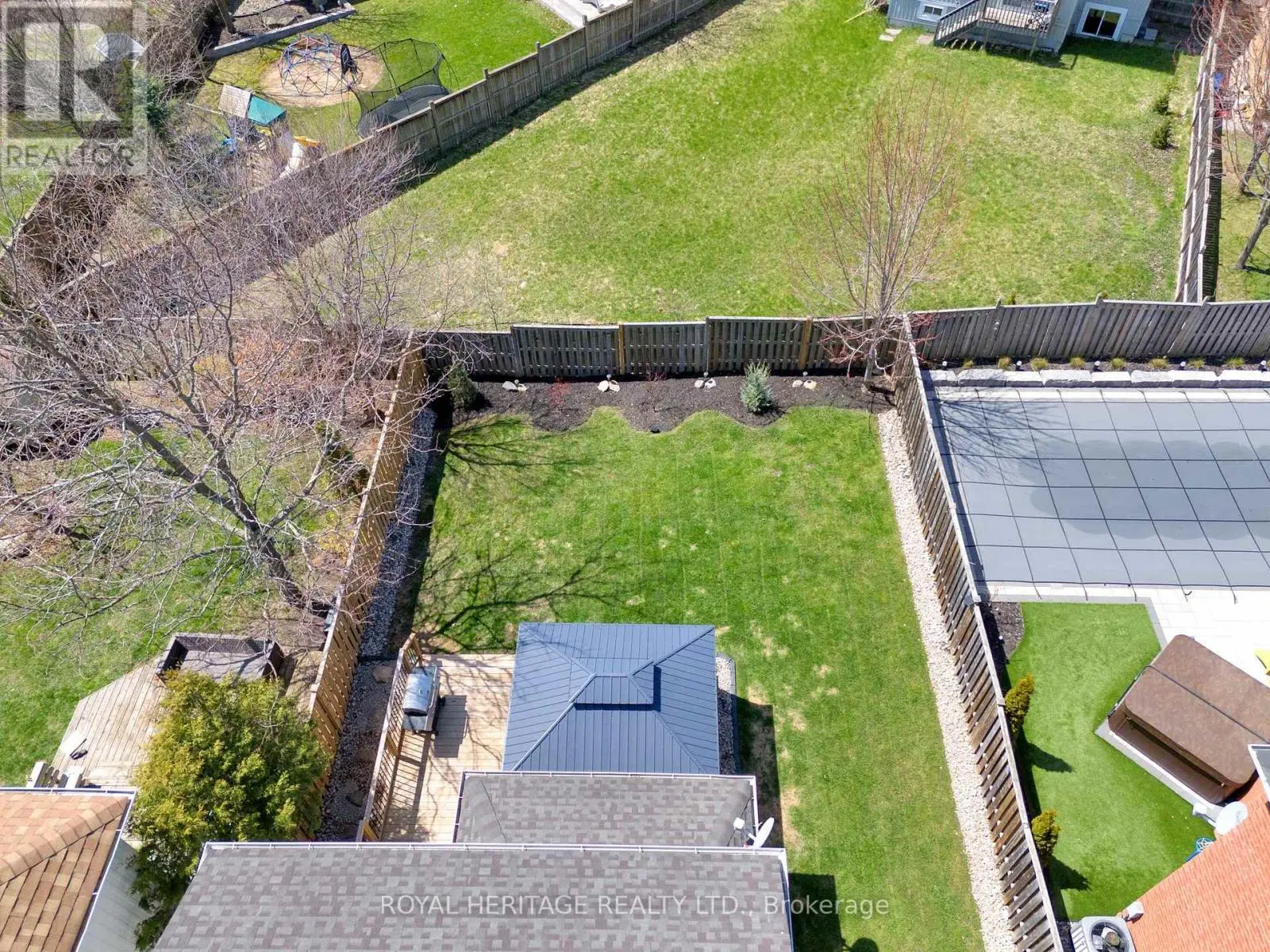 68 Brookhouse Drive, Clarington, Ontario  L1B 1N8 - Photo 3 - E12199987