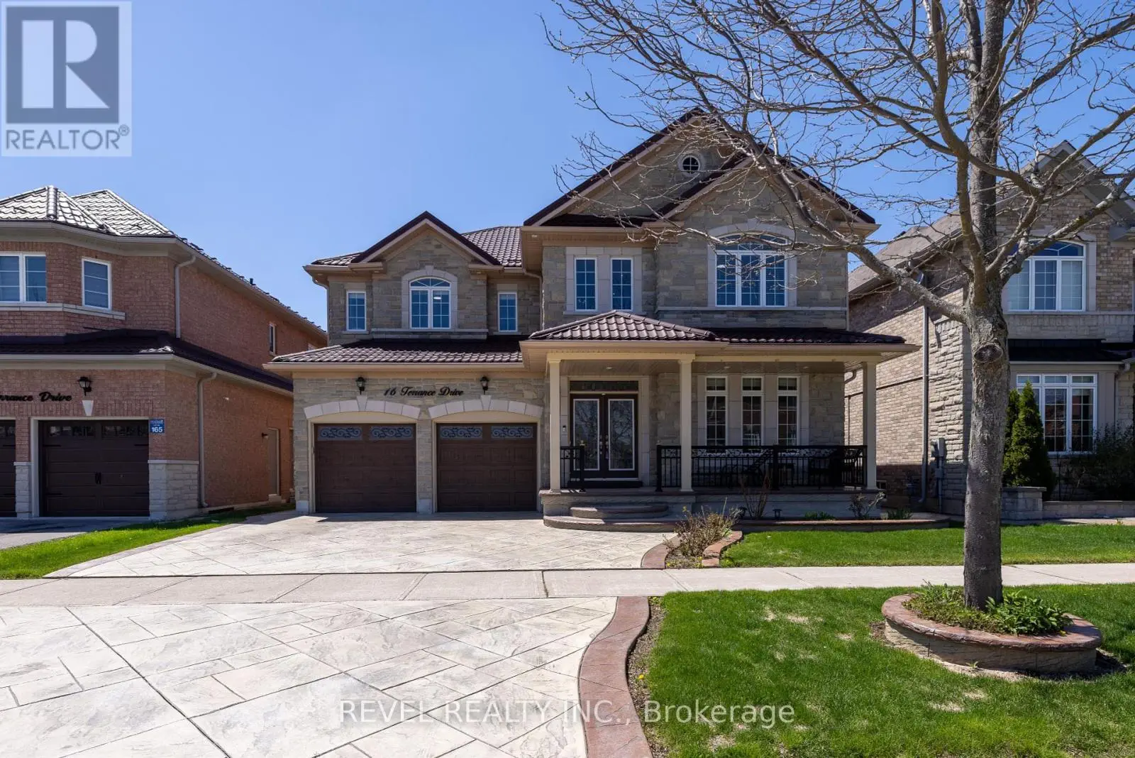 16 Terrance Drive, Markham, Ontario  L6B 0M2 - Photo 2 - N12200289