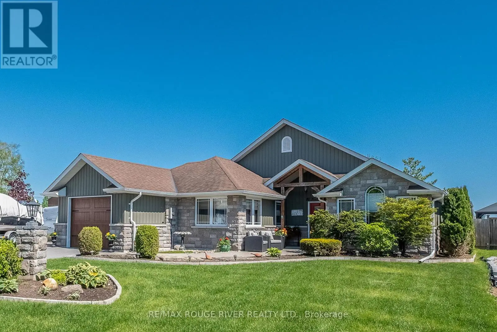 57 Harbour Street, Brighton, Ontario  K0K 1H0 - Photo 1 - X12200396