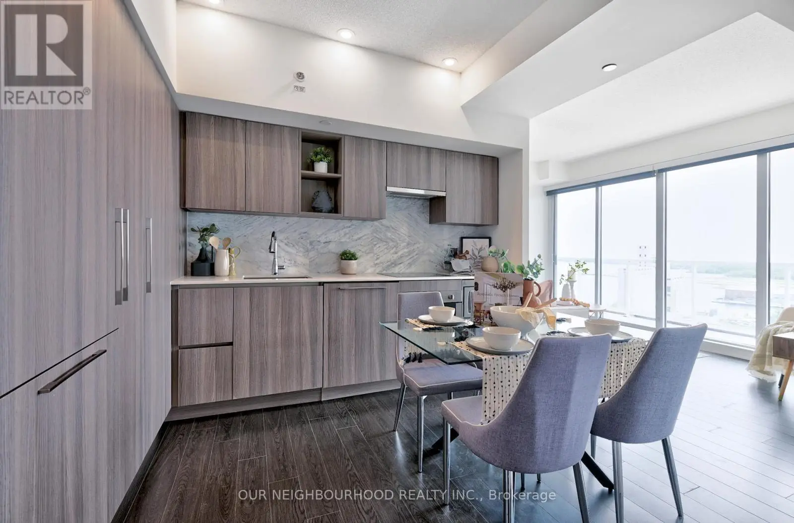 2111 - 19 Bathurst Street, Toronto, Ontario  M6A 2E1 - Photo 2 - C12200577