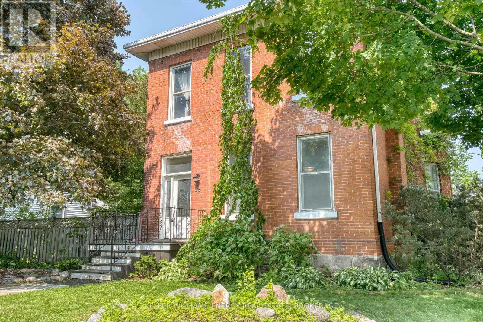 88 Wellington Street N, Woodstock, Ontario  N4S 6R1 - Photo 1 - X12201172