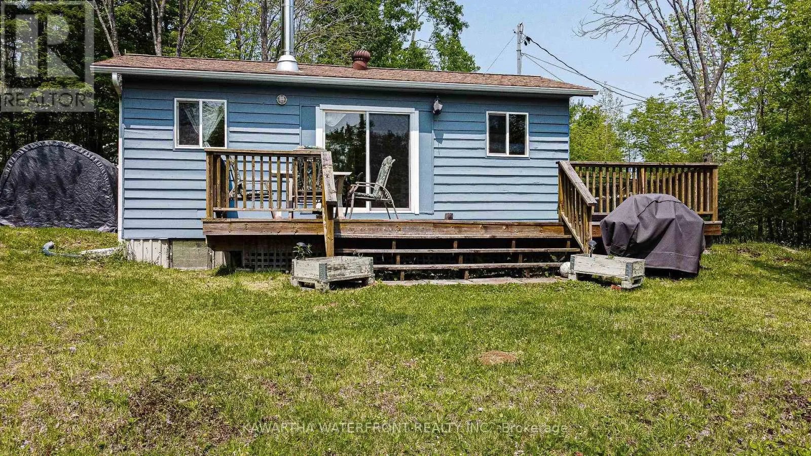 1120 English Circle, Highlands East, Ontario  K0M 1R0 - Photo 1 - X12197506
