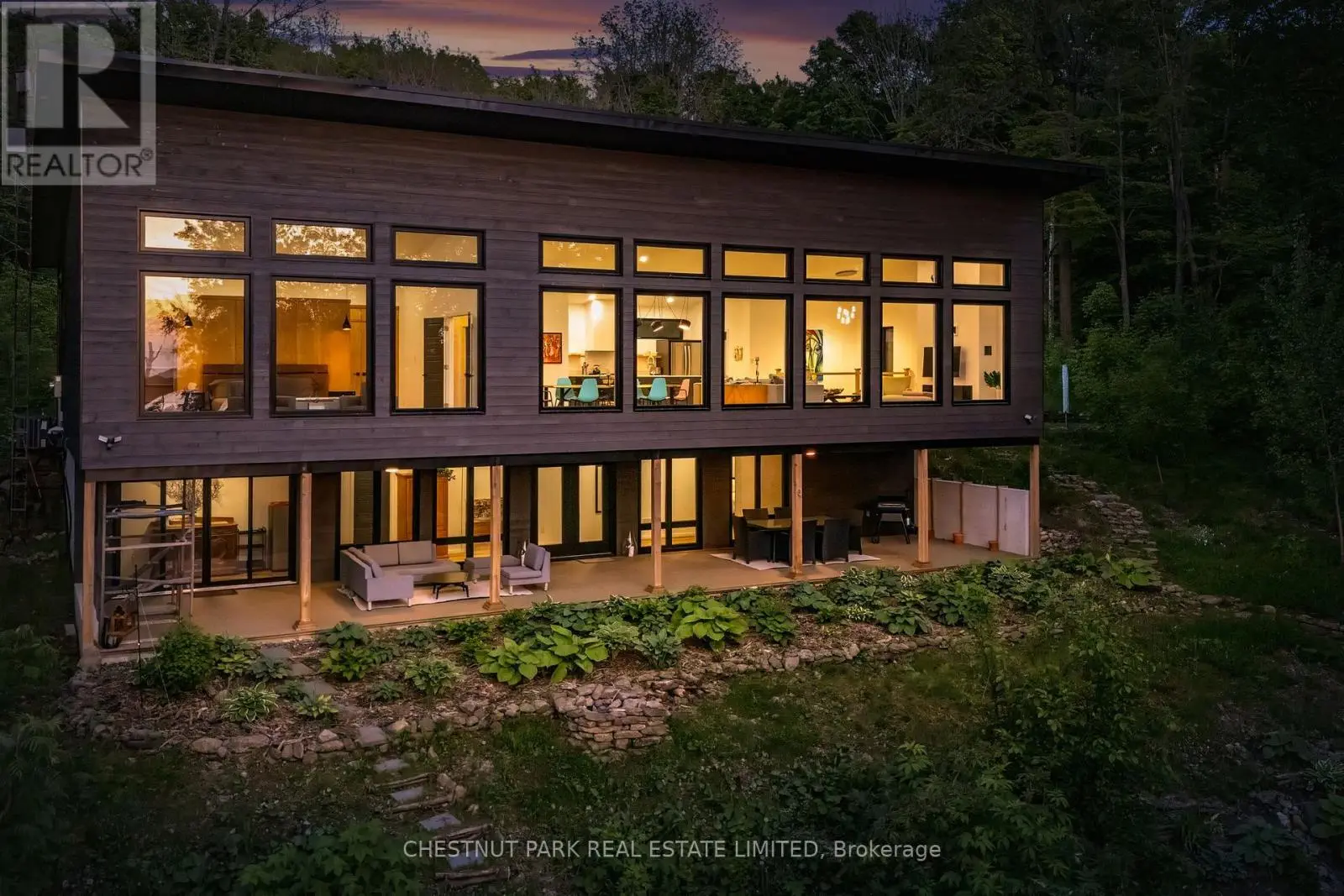 39 Hicks Lane, Prince Edward County, Ontario  K0K 2T0 - Photo 1 - X12201491