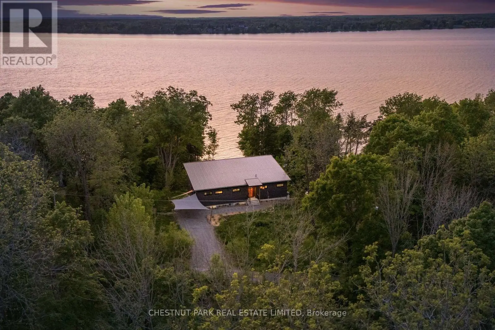 39 Hicks Lane, Prince Edward County, Ontario  K0K 2T0 - Photo 3 - X12201491