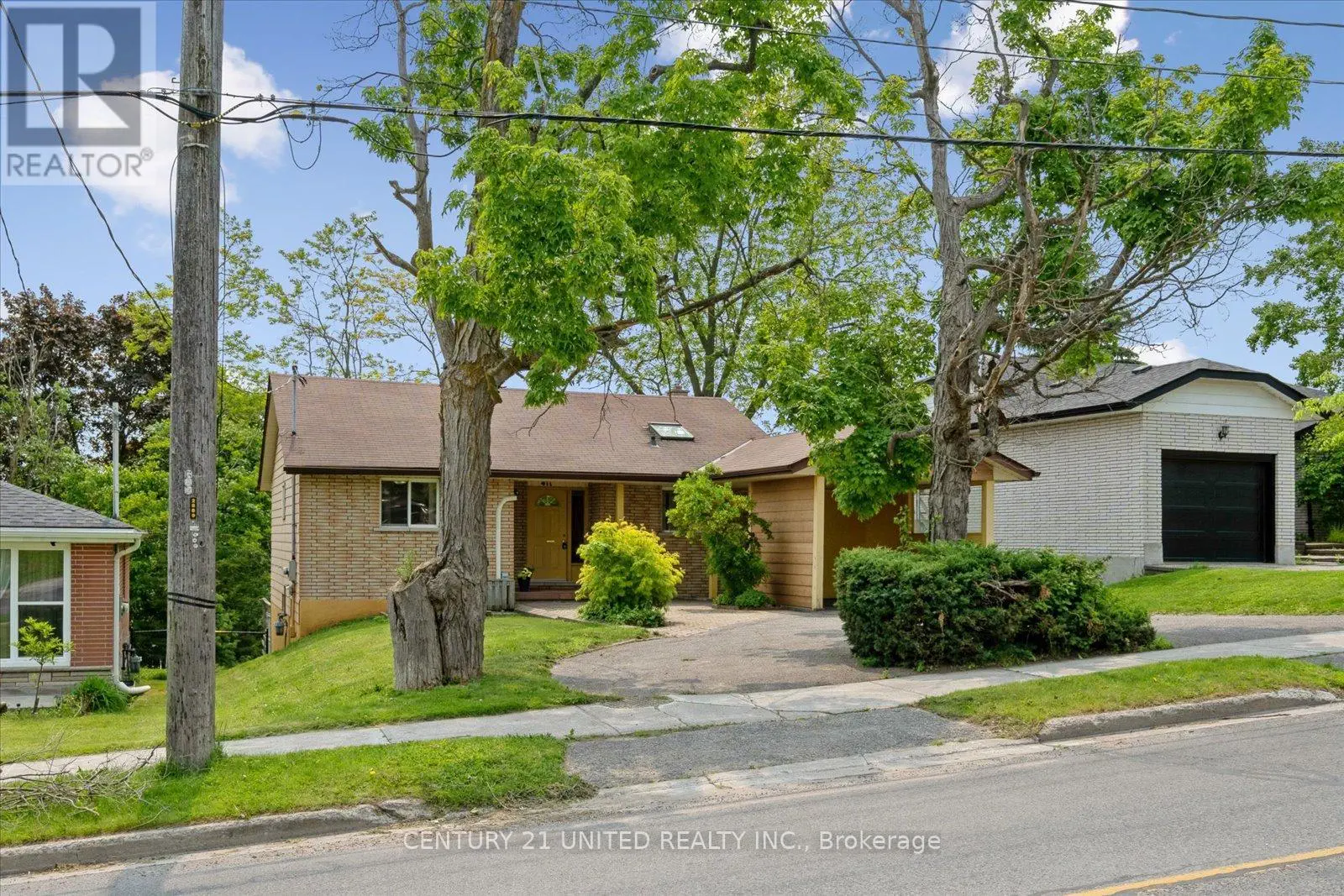 411 Highland Road, Peterborough North, Ontario  K9H 5J6 - Photo 3 - X12201720