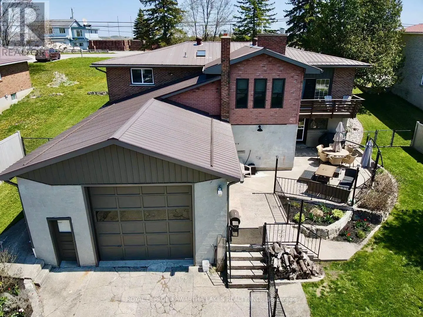674 Osborne Street, Brock, Ontario  L0K 1A0 - Photo 1 - N12201785