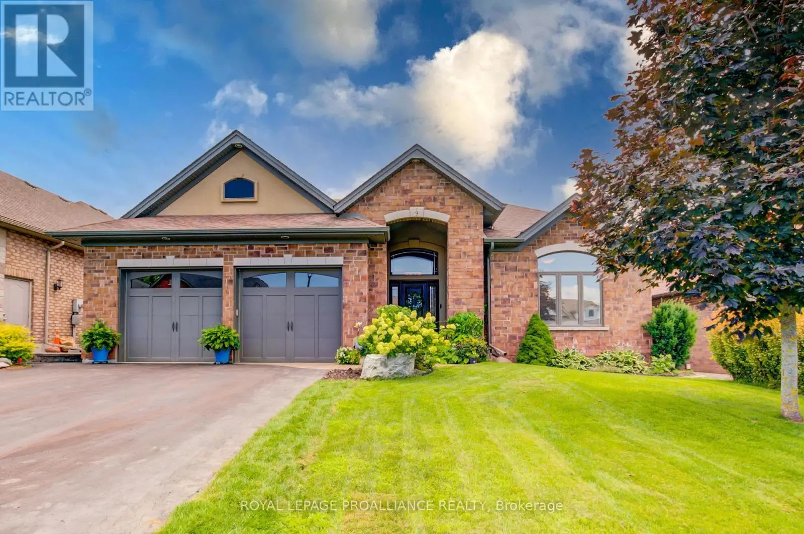 9 Castle Ridge, Brighton, Ontario  K0K 1H0 - Photo 1 - X12189336