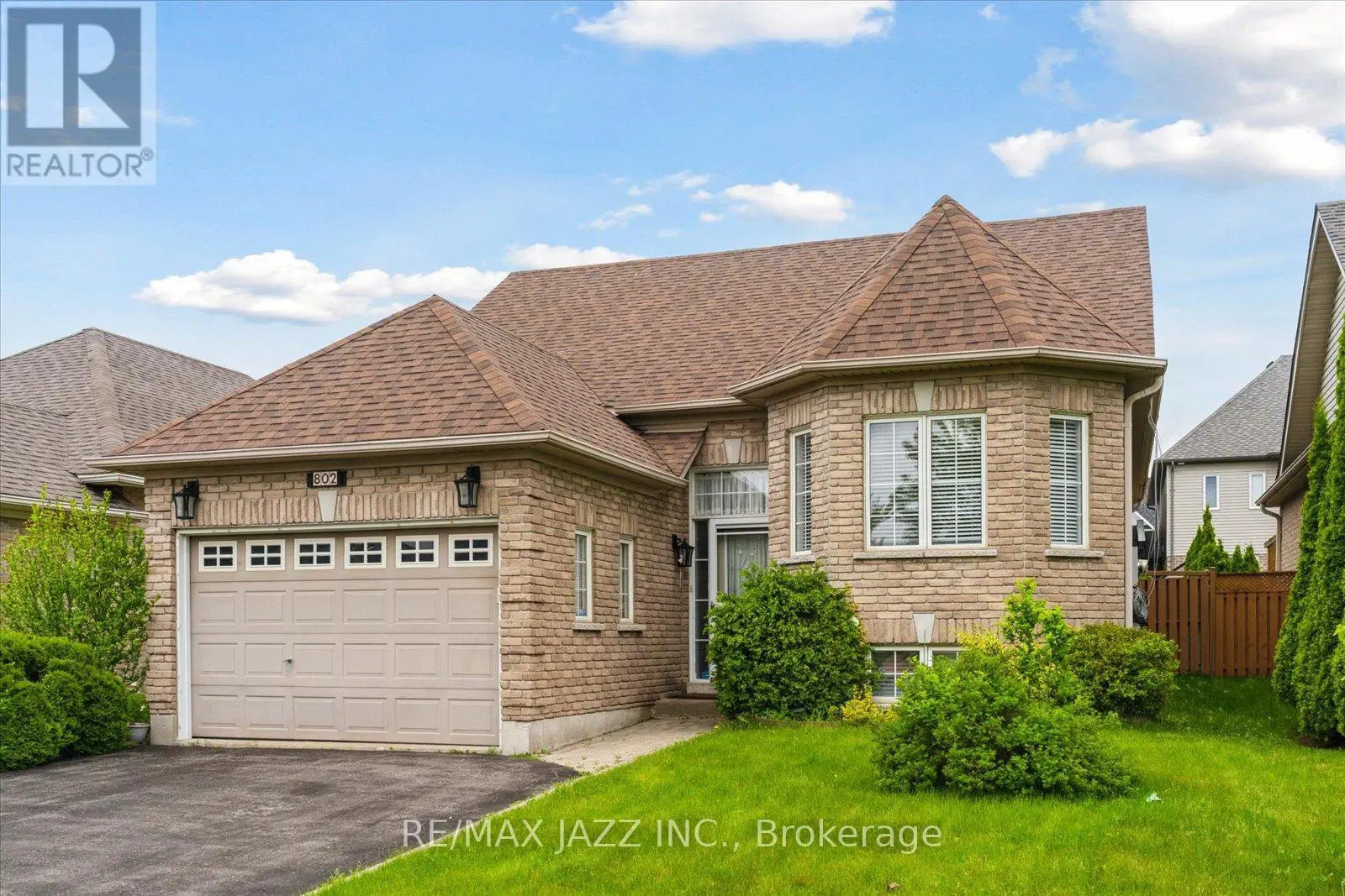 802 Coldstream Drive, Oshawa, Ontario  L1K 2Z3 - Photo 1 - E12202558
