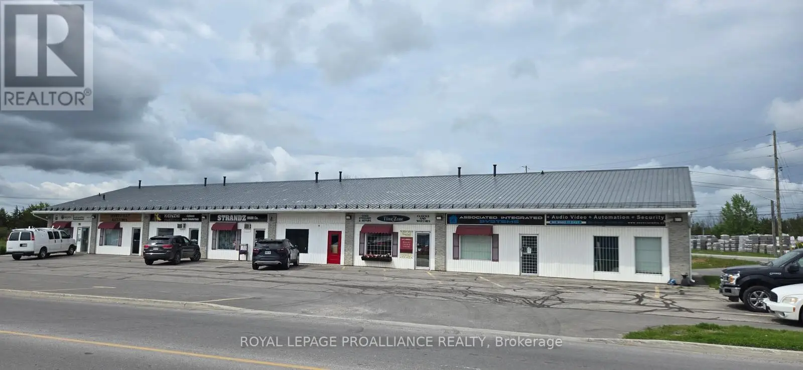 U3 - 117 Mineral Road, Belleville, Ontario  K8N 0M7 - Photo 1 - X12202625