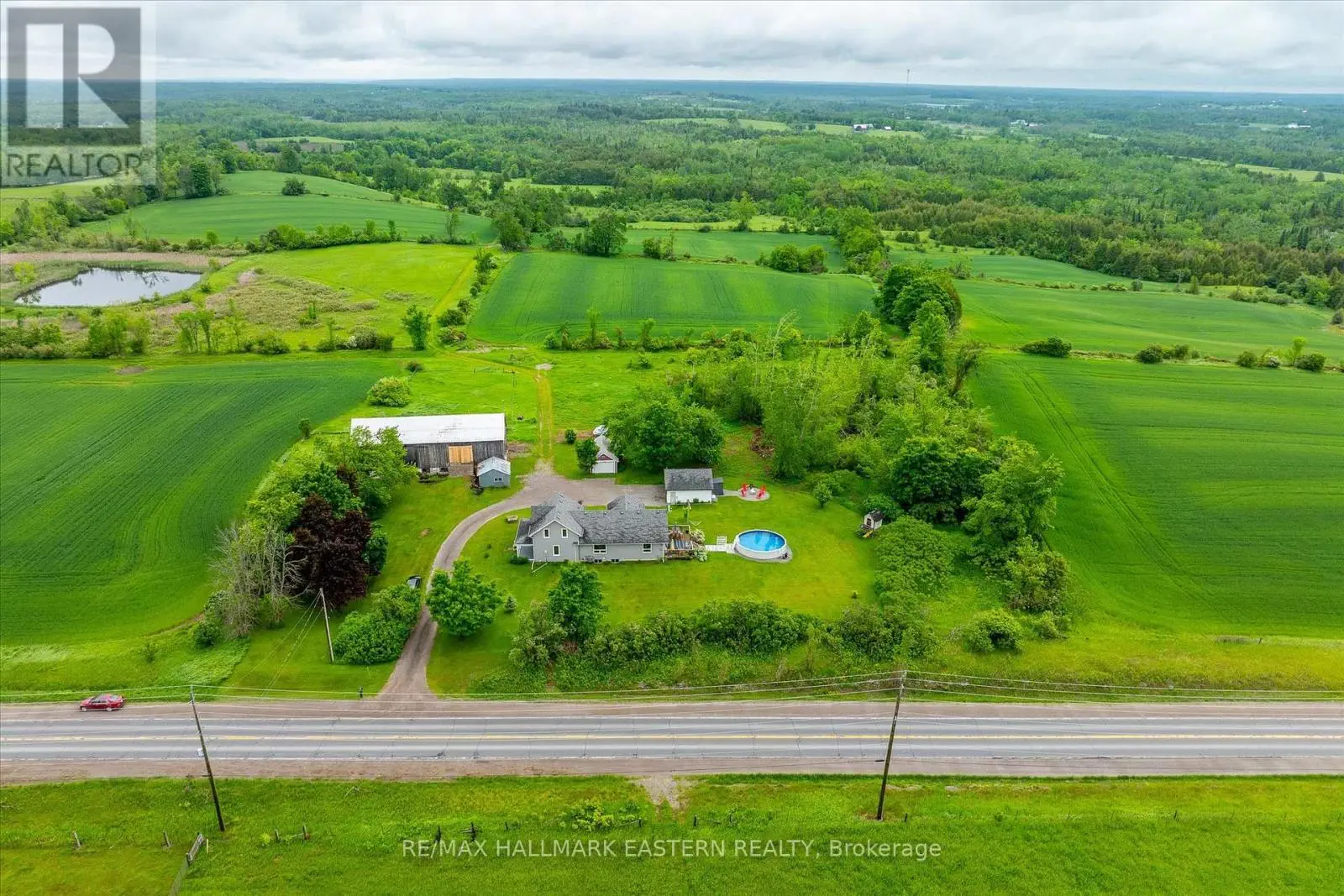 1963 Buckhorn Road, Selwyn, Ontario  K0L 2H0 - Photo 2 - X12202690