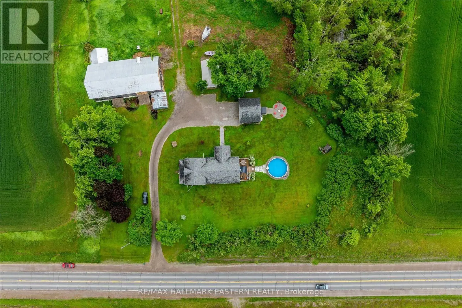1963 Buckhorn Road, Selwyn, Ontario  K0L 2H0 - Photo 3 - X12202690
