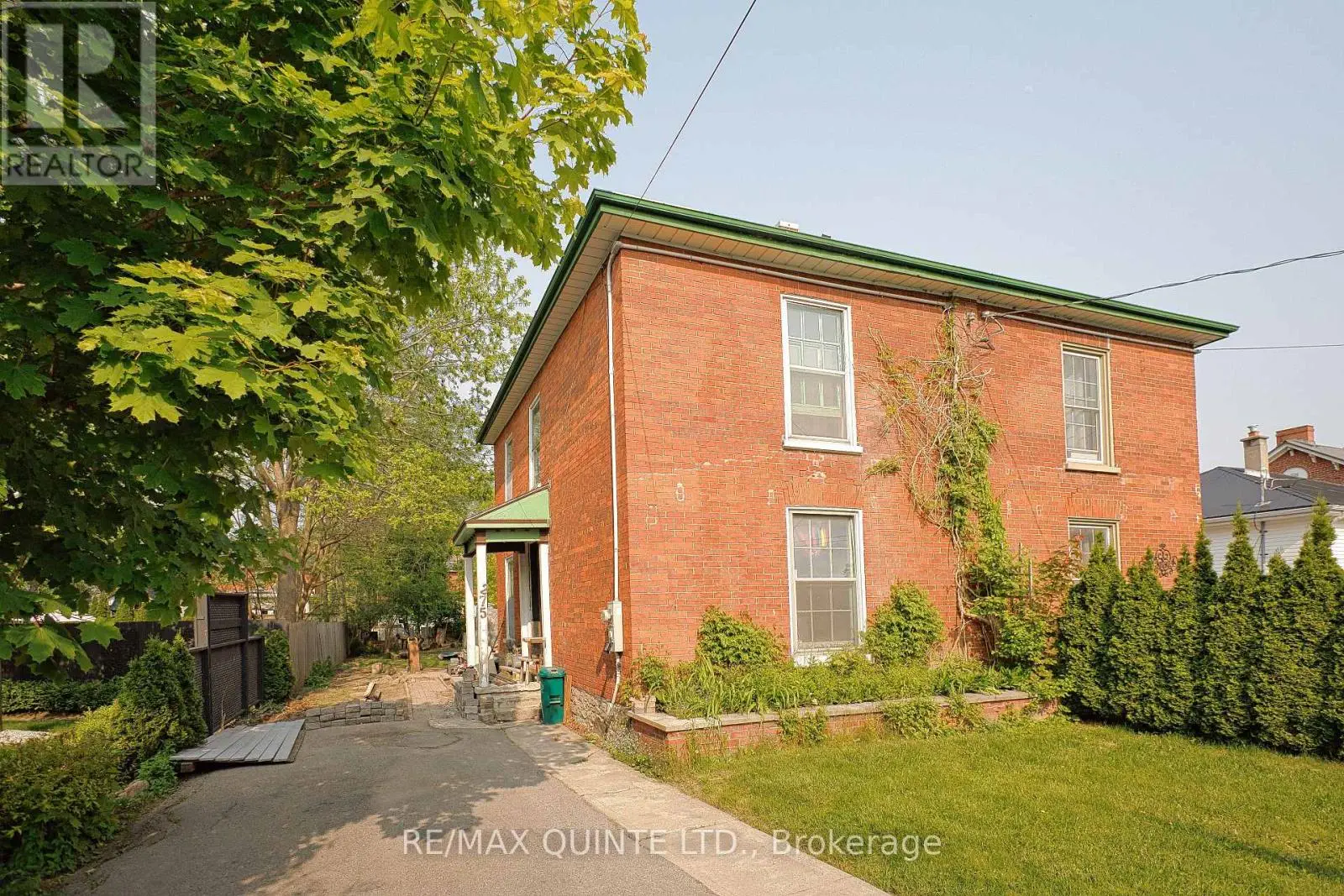 275 Charles Street, Belleville, Ontario  K8N 3M7 - Photo 3 - X12202758