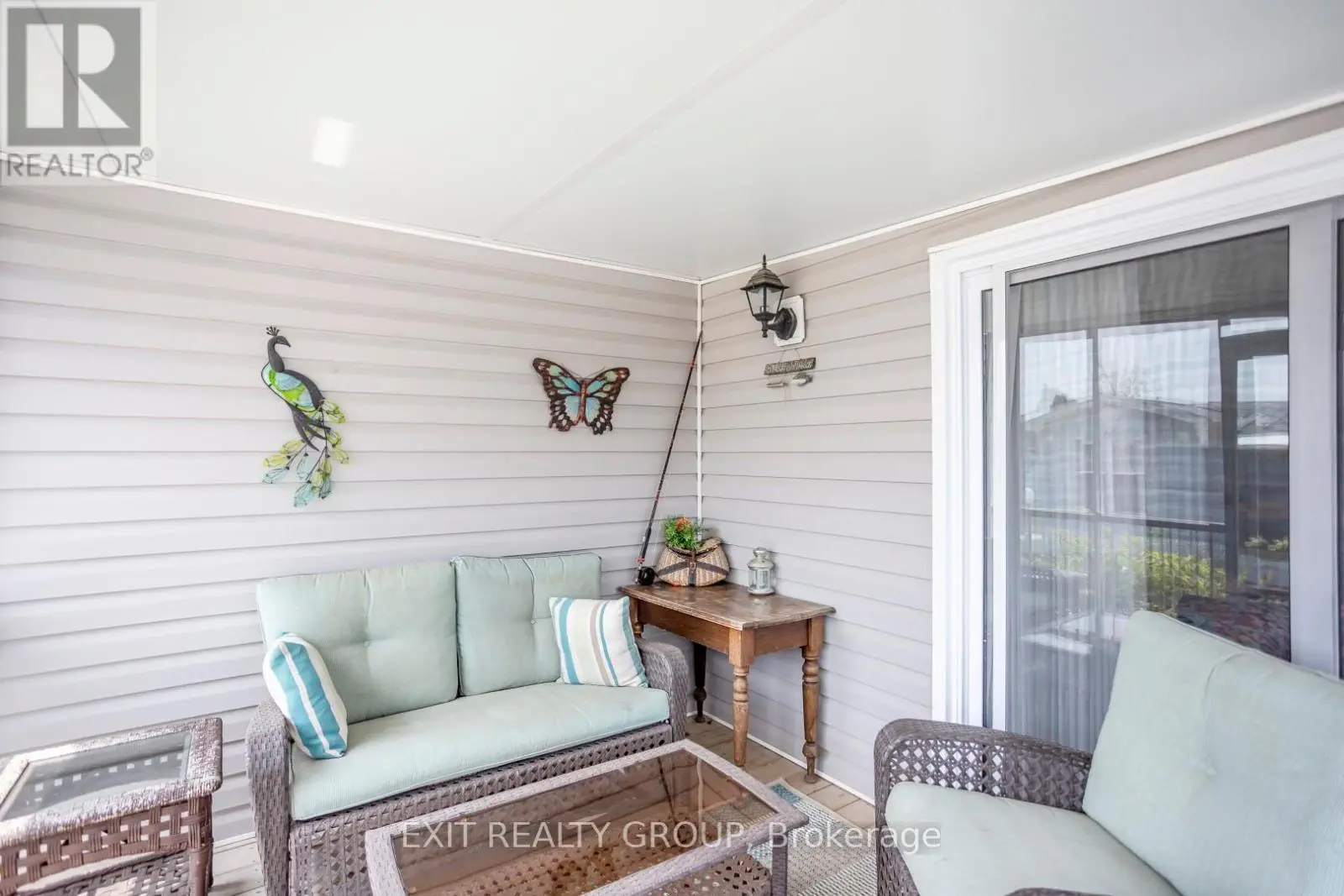 3 Dale Avenue, Prince Edward County, Ontario  K0K 1T0 - Photo 2 - X12202794