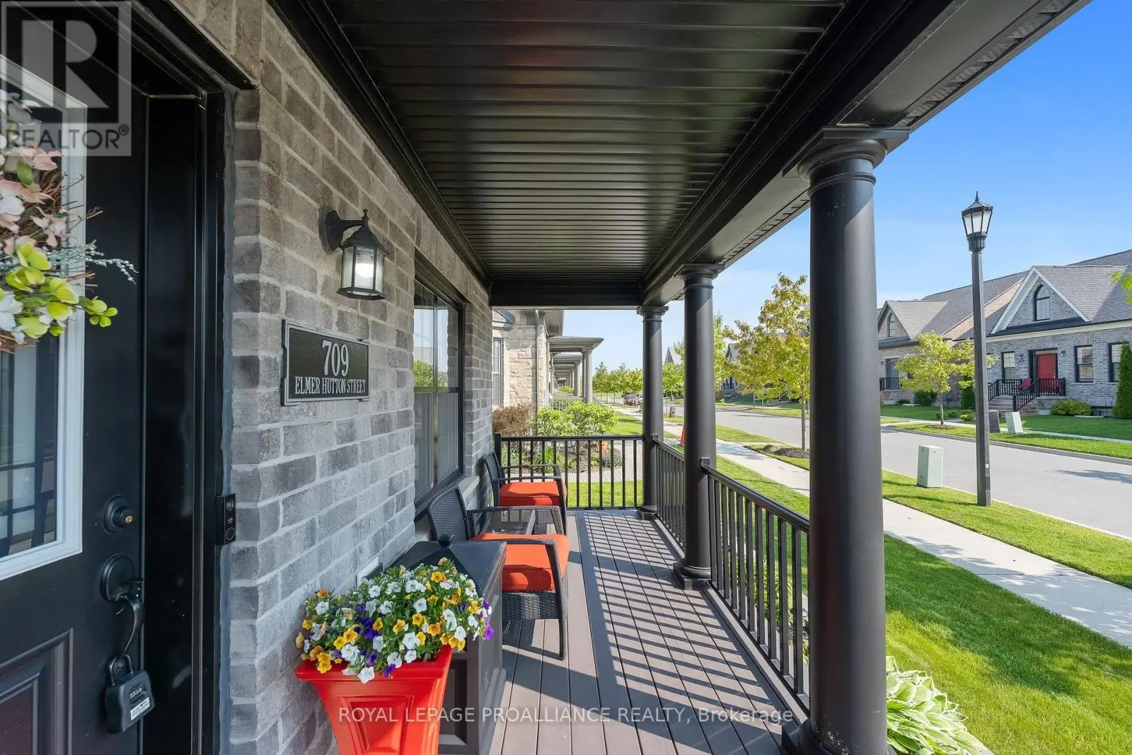 709 Elmer Hutton Street, Cobourg, Ontario  K9A 0K9 - Photo 3 - X12202943