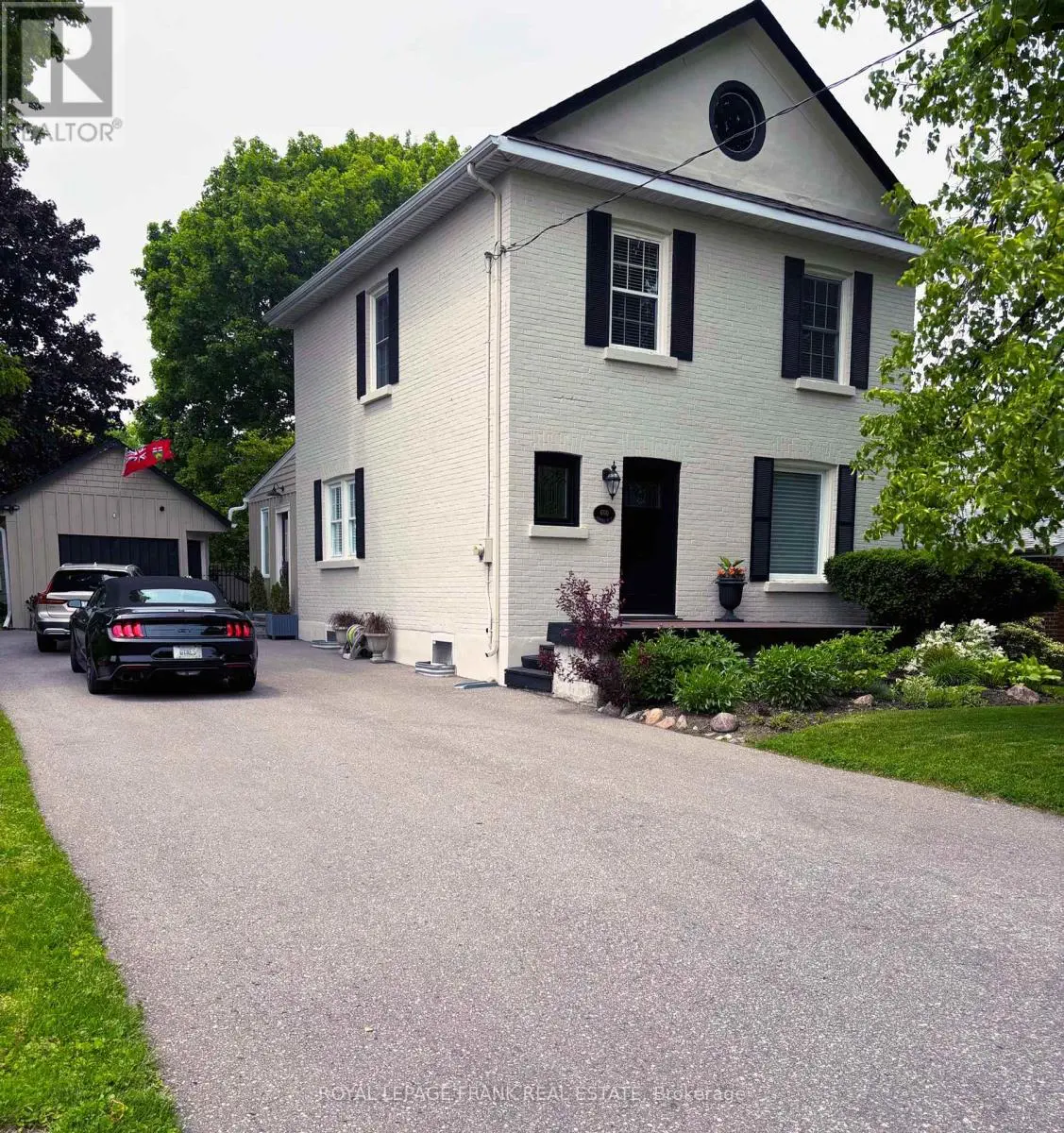 600 Centre Street N, Whitby, Ontario  L1N 4T6 - Photo 1 - E12203199