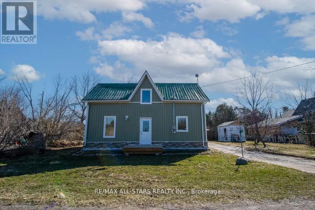 10 North Street N, Kawartha Lakes, Ontario  K0M 1E0 - Photo 2 - X12203477