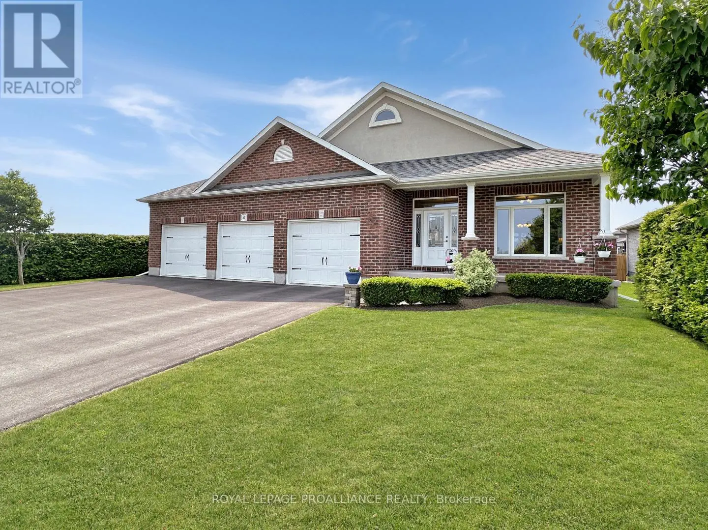 50 Hampton Ridge Drive, Belleville, Ontario  K8N 0E5 - Photo 2 - X12203689