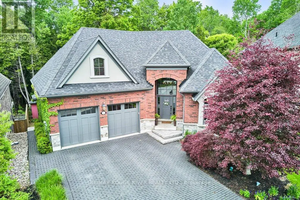 85 Mclellan Court, Clarington, Ontario  L1E 1Z9 - Photo 3 - E12204091