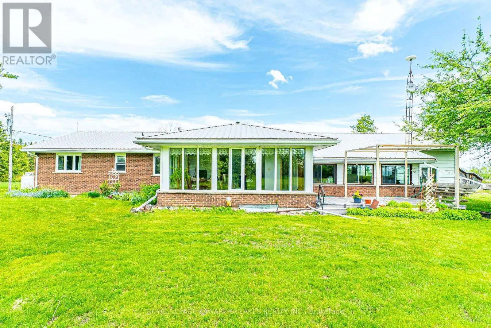 576 Lorneville Road, Kawartha Lakes, Ontario  K0M 2T0 - Photo 3 - X12203073