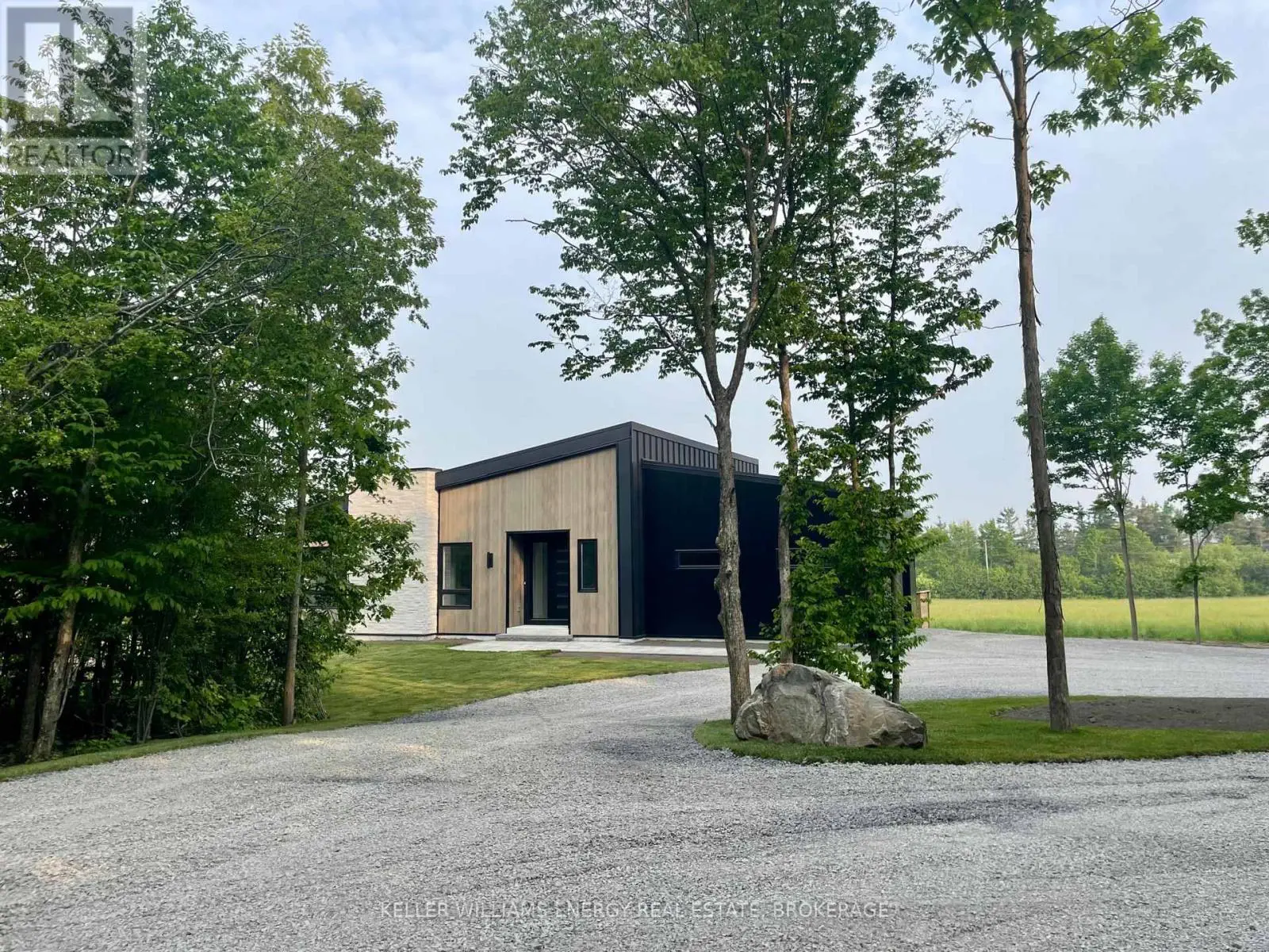 13 Partridge Hollow Road, Prince Edward County, Ontario  K0K 1T0 - Photo 1 - X12078826