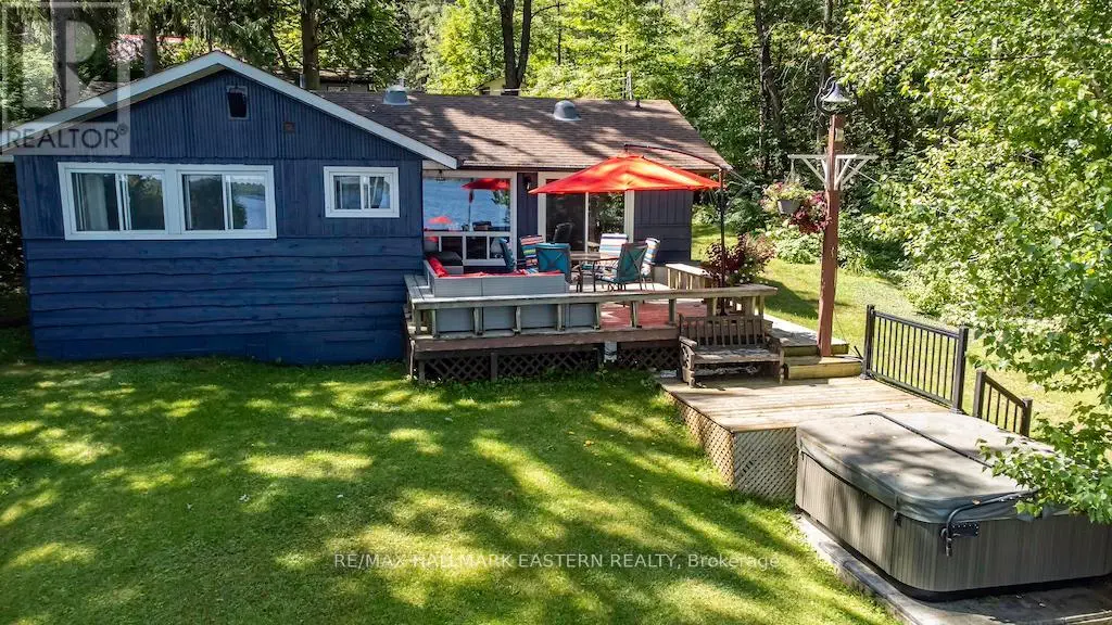 26 Manitou Lane, Trent Lakes, Ontario  K0M 1A0 - Photo 3 - X12204461