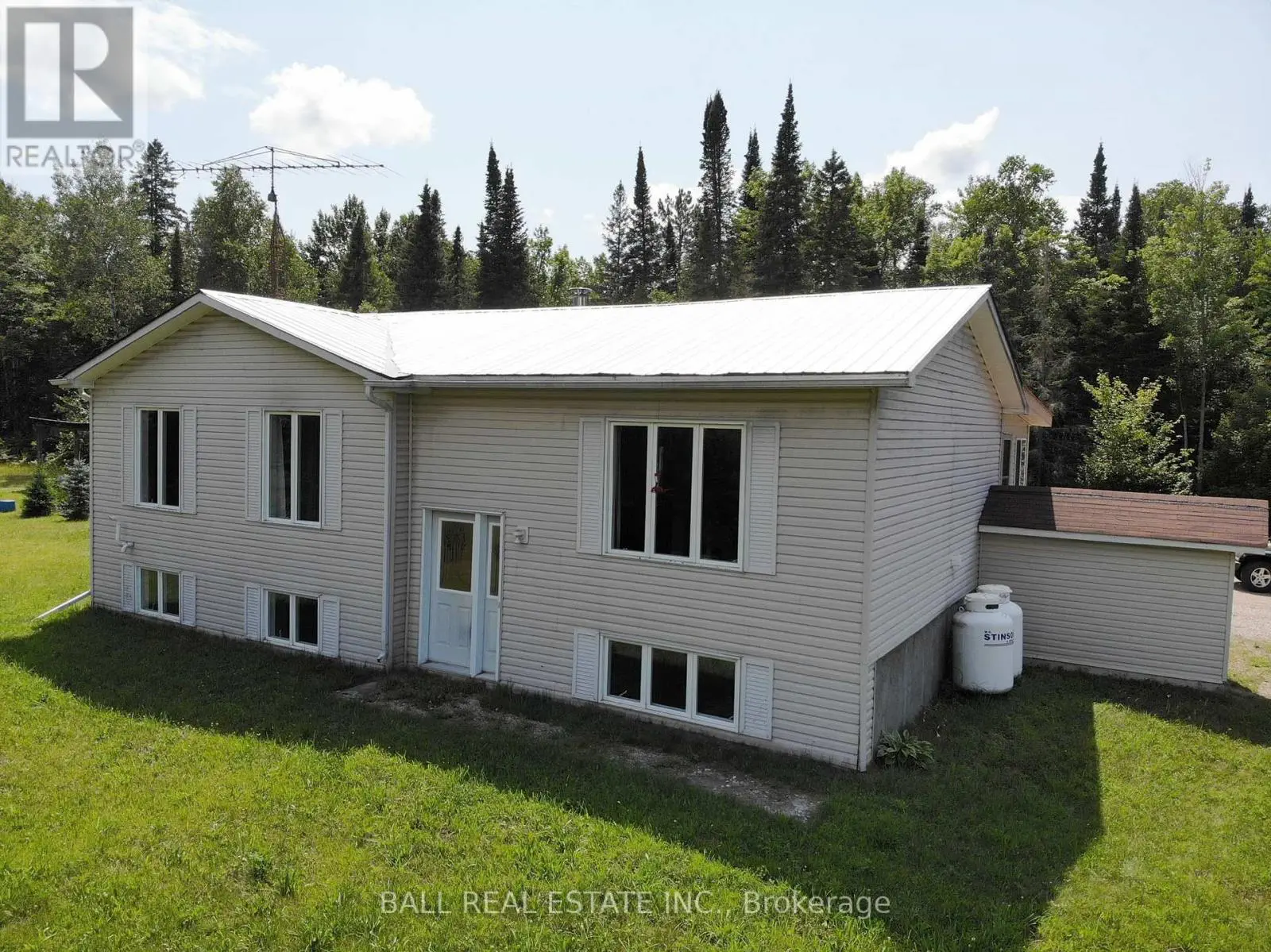 7113 Highway 127, South Algonquin, Ontario  K0J 2M0 - Photo 1 - X12204626