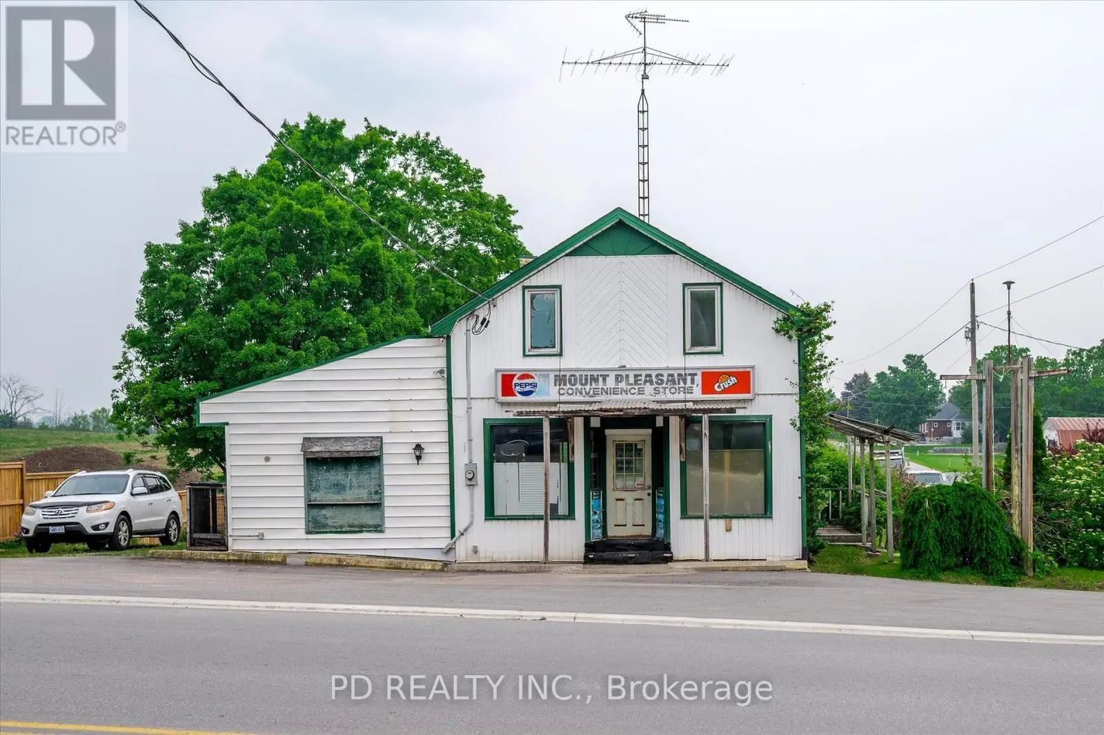 2449 Queen Mary Street, Cavan Monaghan, Ontario  L0A 1C0 - Photo 2 - X12205016