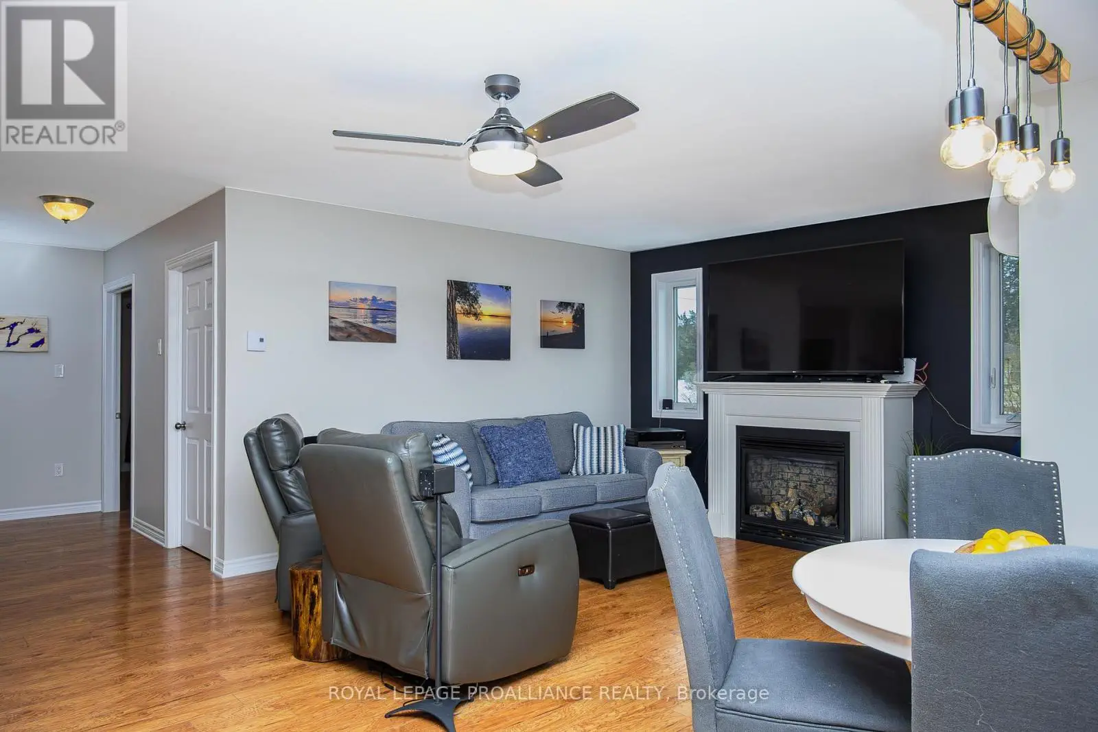 541g South Shore Road, Greater Napanee, Ontario  K7R 3K7 - Photo 2 - X12177805