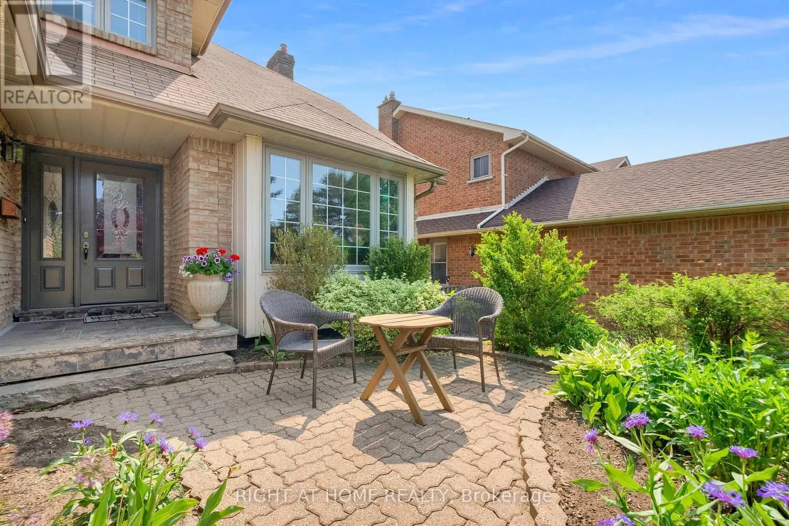 1825 Parkside Drive, Pickering, Ontario  L1V 3N9 - Photo 3 - E12197222