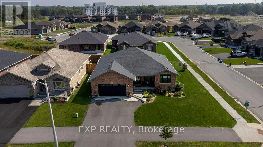 83 Essex Drive N, Belleville, Ontario  K8N 0K2 - Photo 3 - X12205672
