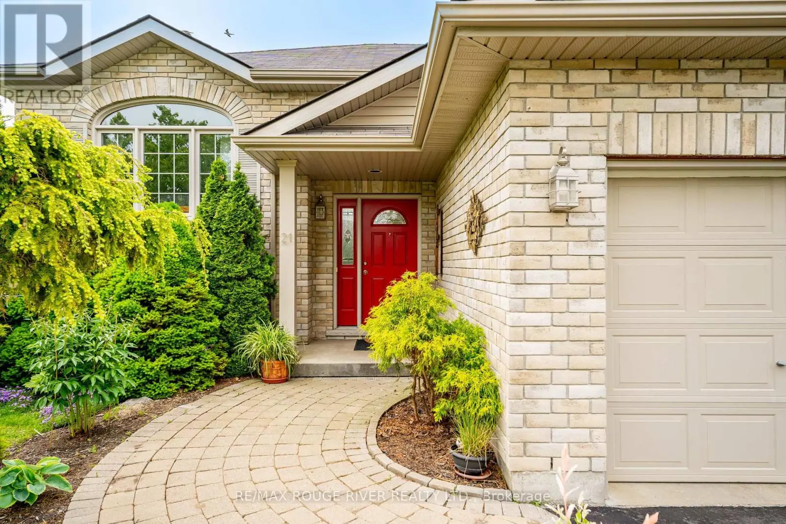 21 Beacon Drive, Brighton, Ontario  K0K 1H0 - Photo 2 - X12206443