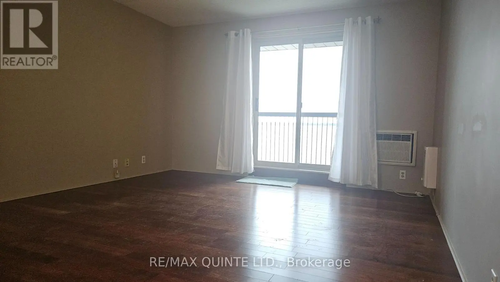 404 - 610 William Street S, Gananoque, Ontario  K7G 3A4 - Photo 2 - X12206569