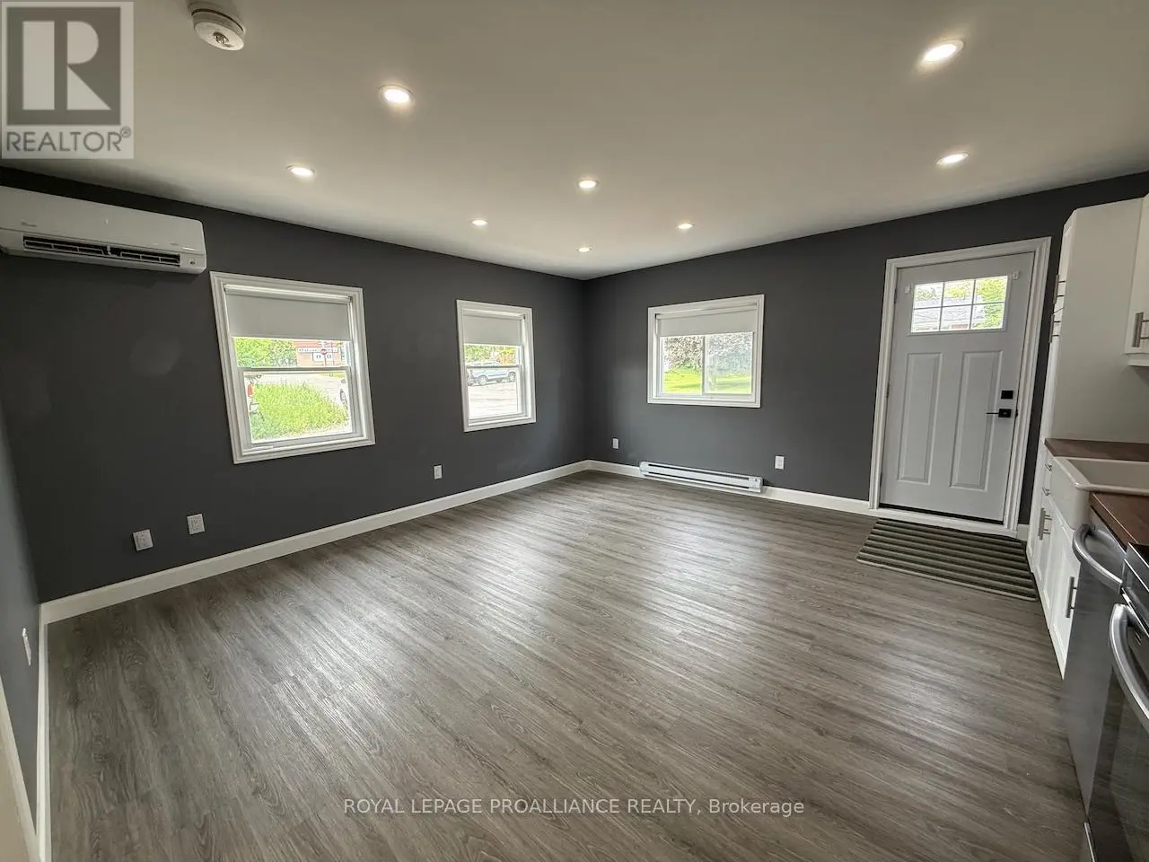 19 Victoria Street, Stirling-Rawdon, Ontario  K0K 1E0 - Photo 2 - X12207482