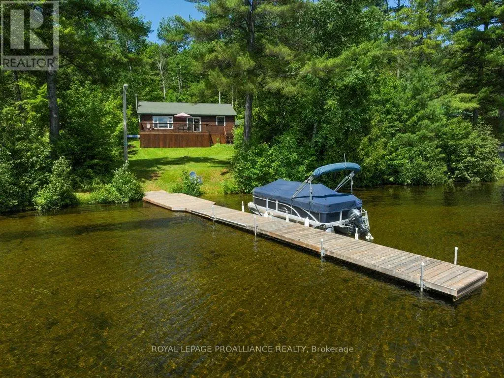 518 Mazinaw Lake, Addington Highlands, Ontario  K0H 1K0 - Photo 1 - X12207577