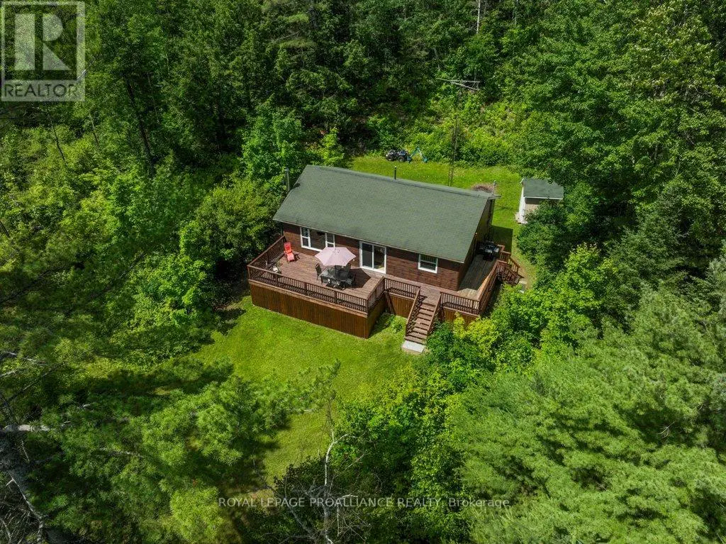 518 Mazinaw Lake, Addington Highlands, Ontario  K0H 1K0 - Photo 2 - X12207577