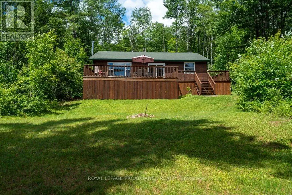 518 Mazinaw Lake, Addington Highlands, Ontario  K0H 1K0 - Photo 3 - X12207577