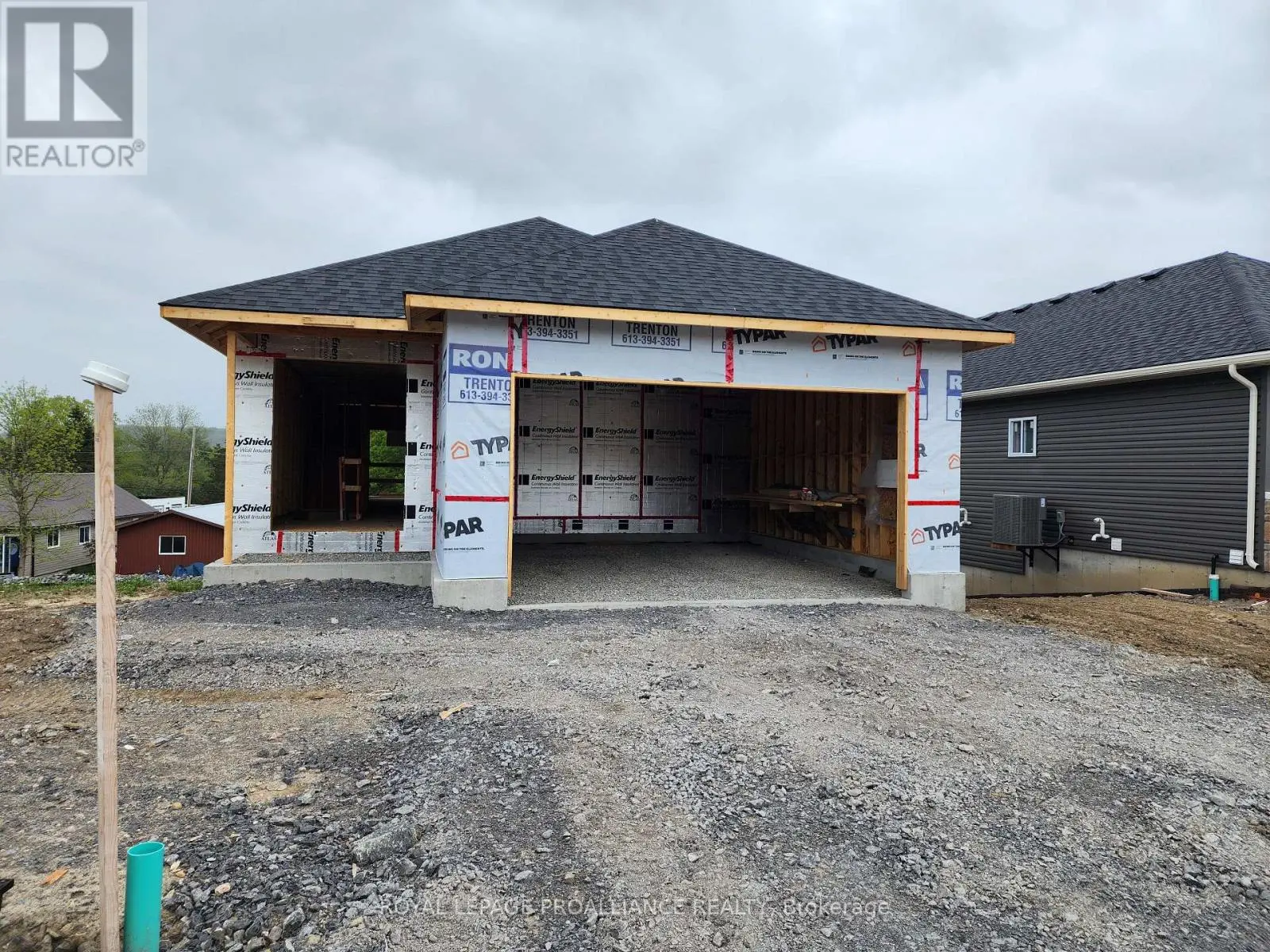 19 Cedarwood Street, Quinte West, Ontario  K0K 2C0 - Photo 1 - X12207910